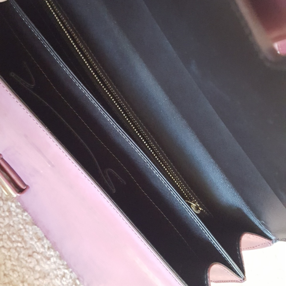 NWOT Roger Vivier Handbag Burgundy Patent Leather Luxury Designer Purple Handbag - Picture 8 of 16